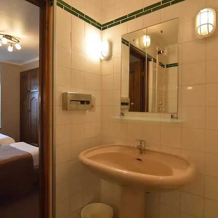 בית נופש Luxurious Pet-friendly Holiday In Theux *