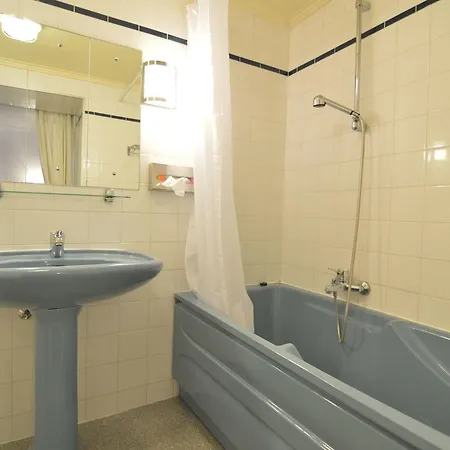 Luxurious Pet-friendly Holiday In Theux בית נופש Lassence