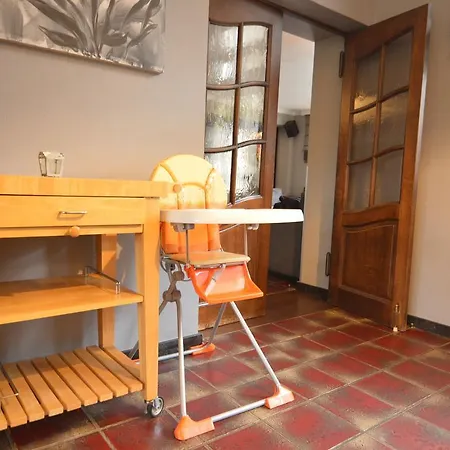 בית נופש Luxurious Pet-friendly Holiday In Theux