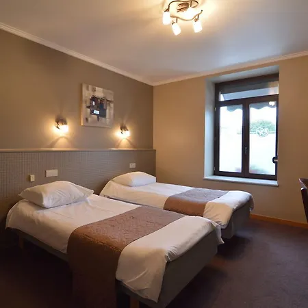 בית נופש Luxurious Pet-friendly Holiday In Theux *